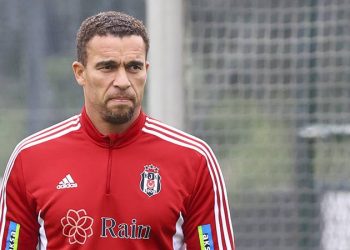 Valerien Ismael'den Fenerbahçe derbisi yorumu