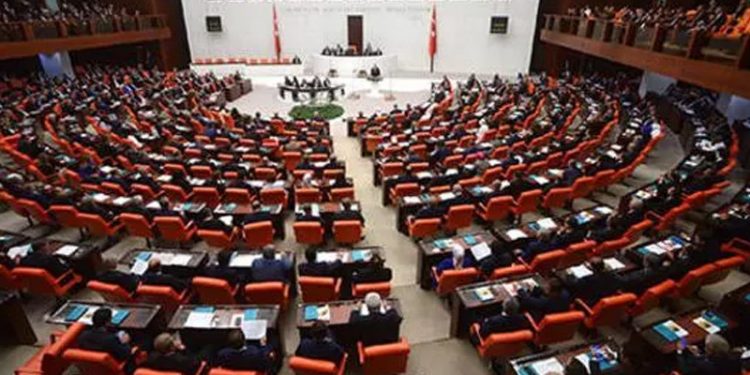Yeni yasama yılında TBMM’nin gündeminde neler olacak?