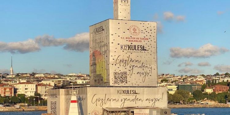 Yıkıldığı iddia edilen Kız Kulesi'nin içeriden fotoğrafları ortaya çıktı