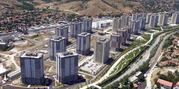 'Yoksula konut' projesinin altından da rant çıktı: 'Kendi ceplerini dolduruyorlar'