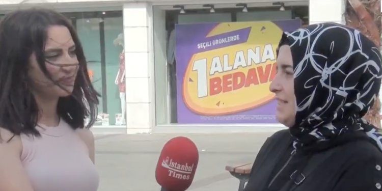 Zamlardan İmamoğlu’nu sorumlu tuttu: İnsanların simit alacak parası yok, Allah seni bildiği gibi yapsın