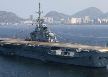 'Zehir gemisi' Sao Paulo&rsquo;nun Cebelitarık&rsquo;a girişi engellendi