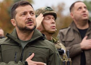 Zelenski işgalden kurtarılan İzyum'u ziyaret etti, 'zafer' sözü verdi