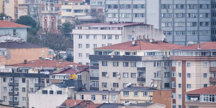 ‘Ev sahibi-kiracı anlaşmazlıklarına arabulucu şartı getiriliyor’