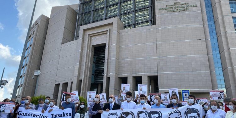 ‘MİT mensubunun ifşası’ davasında gazeteci Terkoğlu tazminat kazandı