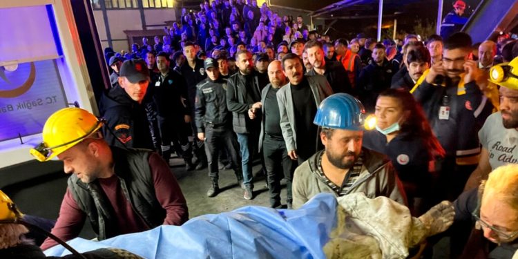 Bartın’da Kömür Ocağındaki Patlamada 41 Madenci Öldü: 11 Madenci Yaralı