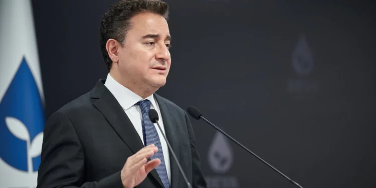 “Vatandaşa Güven Veremediğimizde Kötüyü Tercih Eder”