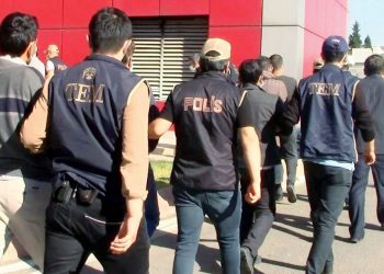 35 öğretmene ‘terör’ operasyonu: Suçları, mağdur ailelerin çocuklarına fazla indirim yapmak!