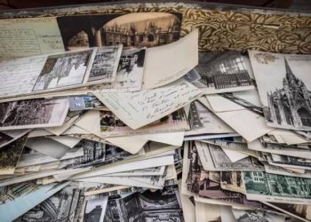 4﻿2 yıl önce gönderilen kartpostal alıcısına yeni ulaştı