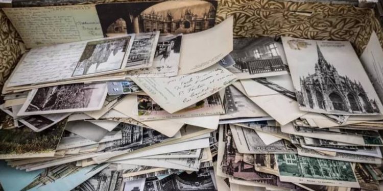 4﻿2 yıl önce gönderilen kartpostal alıcısına yeni ulaştı