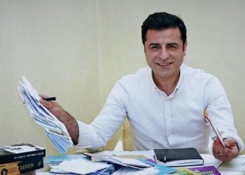 Demirtaş’a 2 yıl 6 ay hapis cezası