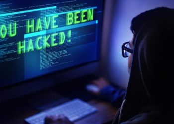 Anonymous İran’da 19 bakanlığın sitesini hackledi