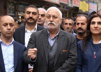 Oluç: Kimyasal kullanmadıysanız bölgeyi uluslararası örgütlere açın
