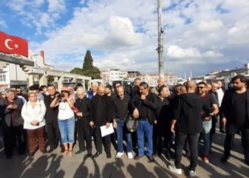 Müzisyenler katledilen Şener için alanlarda