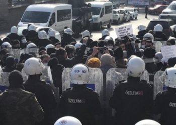 Hasta tutuklu yakınları işkenceye dikkat çekti