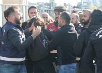 Adalet Nöbeti’nde gözaltına alınanlar serbest bırakıldı