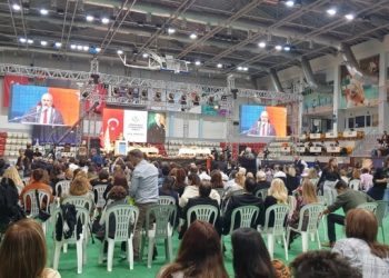 İzmir Barosu Genel Kurulu: Biat etmedik