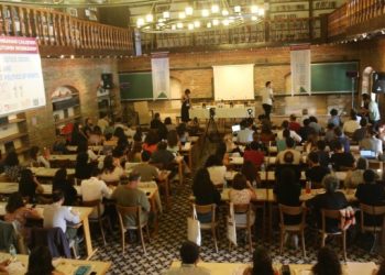 Ege İnsan Hakları Okulu, neoliberalizmi tartıştı