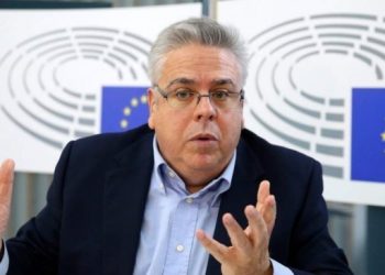 AP Türkiye Raportörü Nacho Sanchez-Amor’dan gözaltı tepkisi