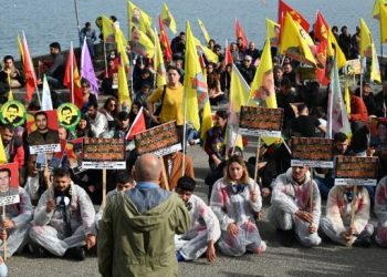 Avrupa’da kimyasal protestoları: BM insanlık suçuna ortak olmasın