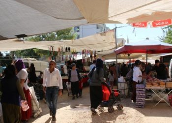 Cepteki parayla sadece bir teneke yağ alabiliyorlar!