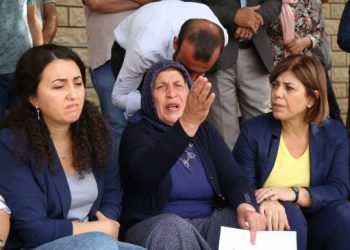 Şenyaşar ailesinin eylemi sürüyor: Fail şu an Meclis’te