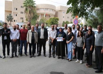 Polis engellemesine rağmen Şenyaşar ailesinin nöbeti sürüyor