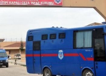 Cezaevlerine sevk sırasında yaşanan işkencenin araştırılması istendi