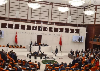 TBMM Seçim Yılında Medya ve Sosyal Medyada Sansür Tartışmasıyla Açıldı