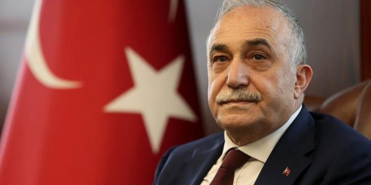 AKP'den ve milletvekilliğinden istifa eden Ahmet Eşref Fakıbaba'ya ilişkin TBMM'den açıklama