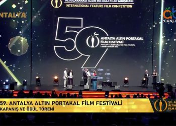 Altın Portakal’a, ödül töreni konuşmaları damga vurdu; Gezi, Boğaziçi direnişi, Cumartesi Anneleri…