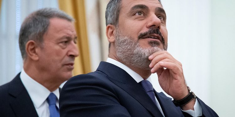 Ankara kulisi: Seçim sonrası oluşacak tablodan endişe eden Fidan ve Akar milletvekili olmak istiyor