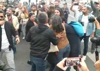 Ankara’da Mahsa Amini protestosuna müdahale: Çok sayıda kadın gözaltında