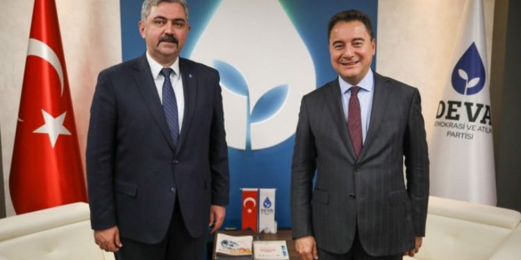 BBP'de deprem! İstifa eden isimler DEVA Partisi'ne geçti