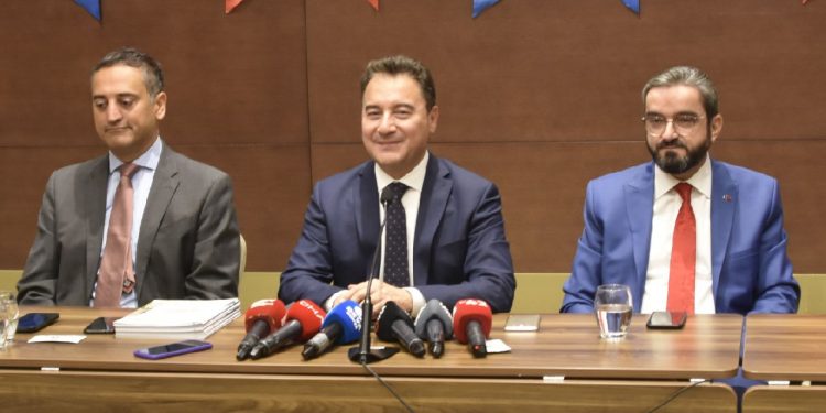 Babacan: Seçim tarihi önümüze çıksın, adayı açıklayacağız