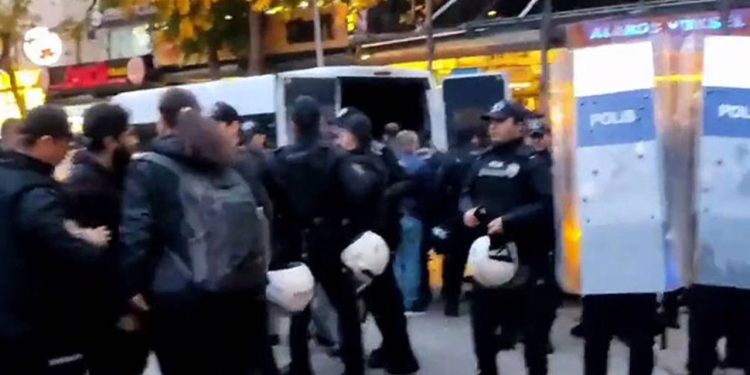 Bartın protestosuna polis müdahalesi: Gözaltılar var