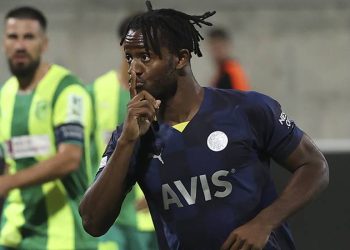 Batsuhayi'nin kaleye vurduğu gol oldu