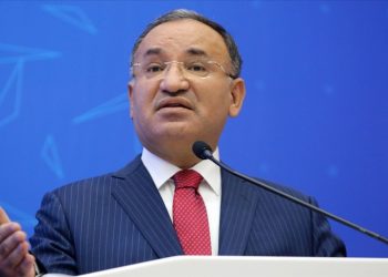 Bozdağ, Fakıbaba paylaşımını sildi: İstifalar nefsi ve hesabi