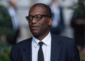 Britanya Maliye Bakanı Kwarteng görevden alındı; yeni bakan Jeremy Hunt oldu