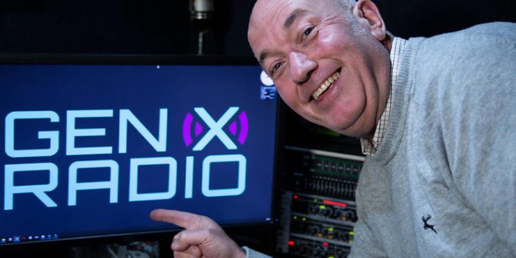 Britanyalı radyocu Tim Gough canlı yayında hayatını kaybetti