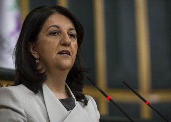 Buldan: Ülke topyekun tecrit altında