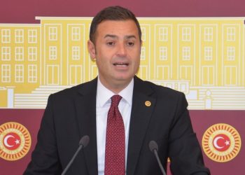 CHP'li Akın: Amasra faciasından sonra tek bir yöneticinin görevden el çektirilmemesi manidar
