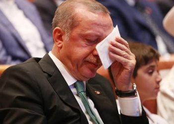 CHP'li vekilin sorusu ortaya çıkardı: Erdoğan 'Her 100 ilaçtan 89'u yerli dediği' tweeti sildi