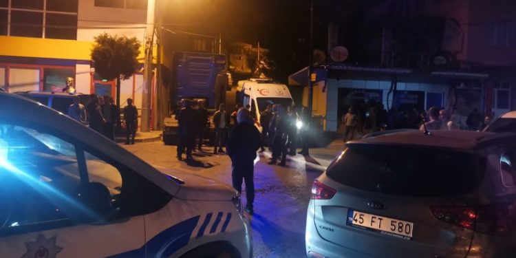 Çatışmanın ortasında kalan babasını da vurdu