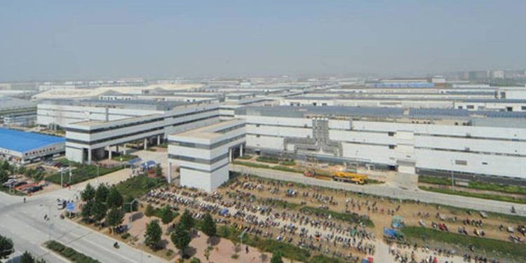 Çin’deki iPhone fabrikasında Covid-19 karantinası iddiası