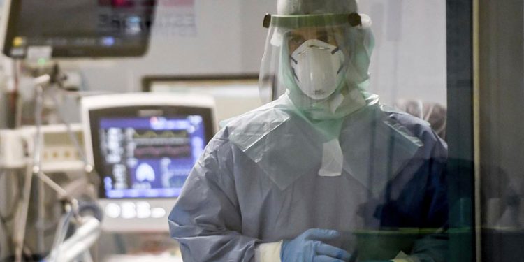 DSÖ uyardı: Koronavirüs salgınında yeni bir dalga yaşanabilir