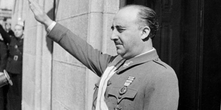 Diktatör Franco'nun unvanları geri alındı