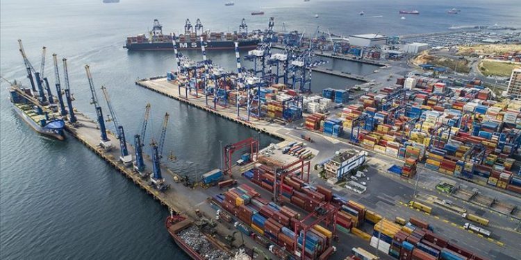 Dış ticaret açığı eylül ayında yüzde 268 arttı