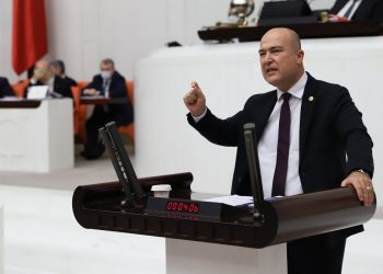 Emniyet’ten CHP’li vekile: HDP ile aynı karede yer alma