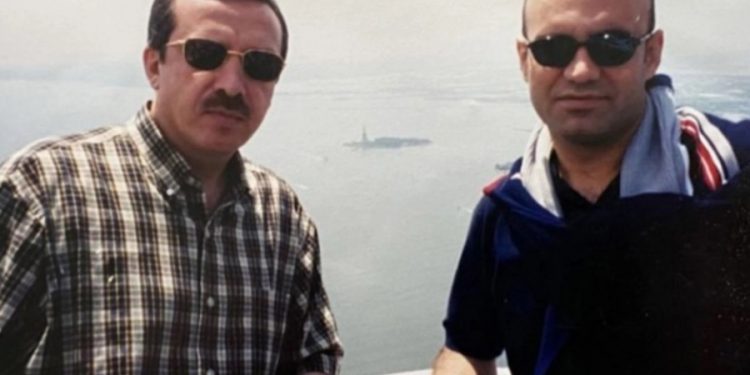 Eski AKP’li Çömez, Erdoğan’ı yalanladı: Parti kurulmadan önce de ABD’ye gitti, ben yanındaydım